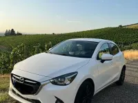 Gebraucht Mazda 2 Edition 90 PS (66 kW) 2015 Weiß Limousine