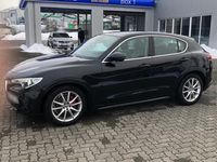 Gebraucht Alfa Romeo Stelvio 209 PS (153 kW) 2017 Schwarz SUV