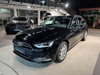 Gebraucht Audi A4 163 PS (119 kW) 2023 Schwarz Kombi