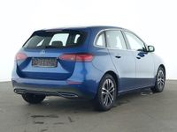 Gebraucht Mercedes B200 Advanced Plus 163 PS (119 kW) 2025 Blau Van / Kleinbus