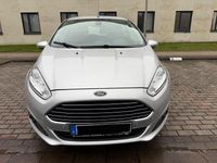 Gebraucht Ford T Titanium 105 PS (77 kW) 2013 Silber Limousine