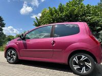 Gebraucht Renault Twingo 75 PS (55 kW) 2012 Rot Kleinwagen