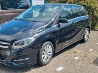 Gebraucht Mercedes B180 122 PS (89 kW) 2016 Schwarz Kleinwagen