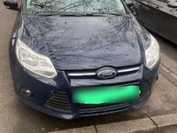 Gebraucht Ford Focus Titanium 116 PS (85 kW) 2013 Blau Kombi