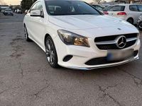 Gebraucht Mercedes CLA200 156 PS (114 kW) 2018 Weiß Coupé