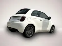 Neu Fiat 500C Icon 65 PS (47 kW) 2026 Manufacturer Cabrio