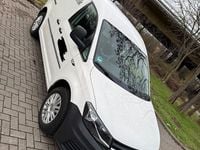 Gebraucht VW Caddy 102 PS (75 kW) 2019 Weiß Van / Kleinbus