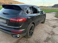 Second-hand Porsche Cayenne 262 CP (192 kW) 2014 Negru SUV