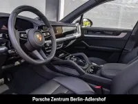 Gebraucht Porsche Cayenne 354 PS (260 kW) 2026 Schwarz SUV