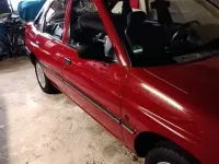 Gebraucht Ford Escort 90 PS (66 kW) 1994 Rot Limousine