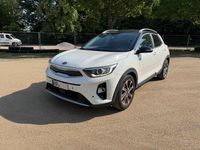 Gebraucht Kia Stonic Spirit 120 PS (88 kW) 2019 Weiß SUV