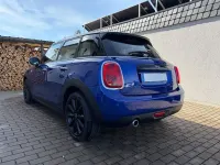 Używany Mini Cooper 136 KM (100 kW) 2019 Niebieski Hatchback