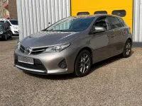 Gebraucht Toyota Auris Cool 99 PS (72 kW) 2013 Grau Limousine