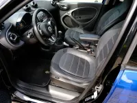 Używany Smart ForFour Prime 90 KM (66 kW) 2016 Niebieski Hatchback