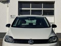Gebraucht VW Golf VII Match 105 PS (77 kW) 2012 Candyweiß Kleinwagen