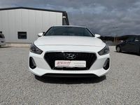 Gebraucht Hyundai i30 Trend 140 PS (102 kW) 2017 Weiß Limousine