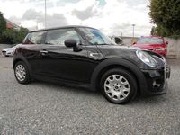 Gebraucht Mini One Clubman 75 PS (55 kW) 2015 Schwarzmetallic Kombi