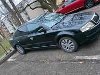 Second-hand Skoda Superb 140 CP (102 kW) 2005 Negru Berlinǎ