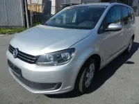 Gebraucht VW Touran Comfortline 140 PS (102 kW) 2013 Silber Van / Kleinbus