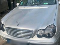 Gebraucht Mercedes C220 143 PS (105 kW) 2002 Silber Kombi
