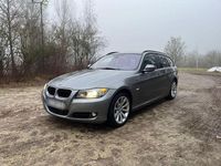 Gebraucht BMW 320 163 PS (119 kW) 2011 Grau Kombi