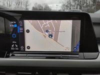 Gebraucht VW Golf VIII Move 116 PS (85 kW) 2024 Oryxweiß perlmutteffekt Limousine