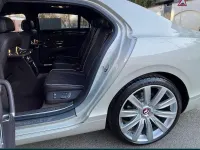 Brugt Bentley Flying Spur 507 HK (372 kW) 2015 Beige Sedan