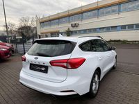 Gebraucht Ford Focus Cool & Connect 120 PS (88 kW) 2018 Weiß Kombi