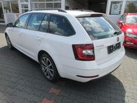 Gebraucht Skoda Octavia Soleil 116 PS (85 kW) 2019 Weiß Kombi