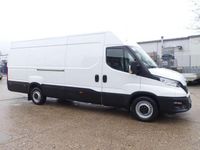 Gebraucht Iveco Daily 156 PS (114 kW) 2022 Weiß Van / Kleinbus