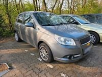 Gebraucht Chevrolet Aveo 84 PS (61 kW) 2009 Silber Kleinwagen
