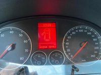 Gebraucht VW Touran 150 PS (110 kW) 2005 Blau Van / Kleinbus