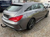 gebraucht Mercedes CLA220 Shooting Brake 7G-DCT AMG Line Pano