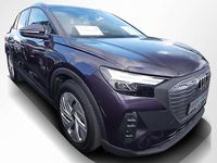 Gebraucht Audi Q4 e-tron Comfort 150 kW (204 PS) 2023 Auroraviolett metallic SUV