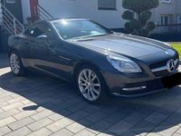 Gebraucht Mercedes SLK200 184 PS (135 kW) 2012 Grau Cabrio