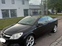 Gebraucht Opel Astra 116 PS (85 kW) 2008 Schwarz Cabrio