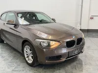 Gebraucht BMW 118 170 PS (125 kW) 2013 Braun Kleinwagen