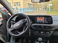Gebraucht Hyundai i10 84 PS (61 kW) 2023 Grün Kleinwagen