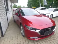 Gebraucht Mazda 3 179 PS (131 kW) 2019 Magmarot 46vby3 Limousine