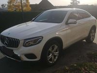 Gebraucht Mercedes GLC250 211 PS (155 kW) 2018 Weiß Coupé