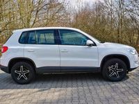 Gebraucht VW Tiguan 122 PS (89 kW) 2011 Weiß SUV
