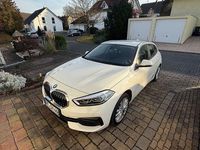 Gebraucht BMW 118 Advantage 140 PS (102 kW) 2020 Weiß Kleinwagen