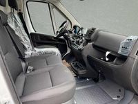 Gebraucht Citroën Jumper 140 PS (102 kW) 2024 Weiß Van / Kleinbus