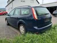 Używany Ford Focus 101 KM (74 kW) 2009 Niebieski Kombi