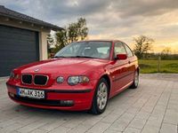 Gebraucht BMW 316 Basis 116 PS (85 kW) 2003 Rot Limousine