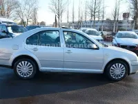 Gebraucht VW Bora Comfortline 90 PS (66 kW) 1999 Silber Limousine