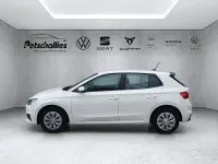 Gebraucht Skoda Fabia Active 65 PS (47 kW) 2023 Weiß Kleinwagen