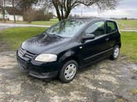 Second-hand VW Fox 55 CP (40 kW) 2006 Negru Hatchback