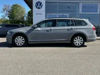Gebraucht VW Passat 150 PS (110 kW) 2022 Mondsteingrau Kombi