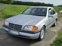 Gebraucht Mercedes C180 AMG 122 PS (89 kW) 1993 Silber Limousine